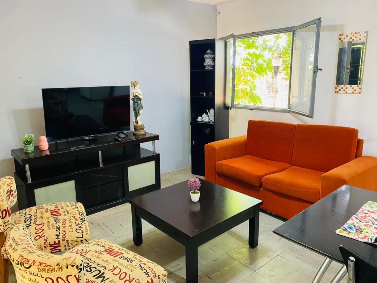 House G&S, Depto Con 3 Dormitorios Para 7 Personas Pleno Centro De La Ciudad Пуерто-Іґуасу Екстер'єр фото